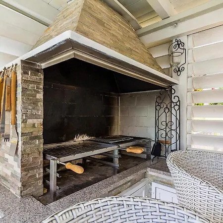 Apartamento Lovely In With Kitchen *